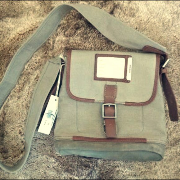 Diesel Other - Diesel Shoulder Bag Khaki Green NWT